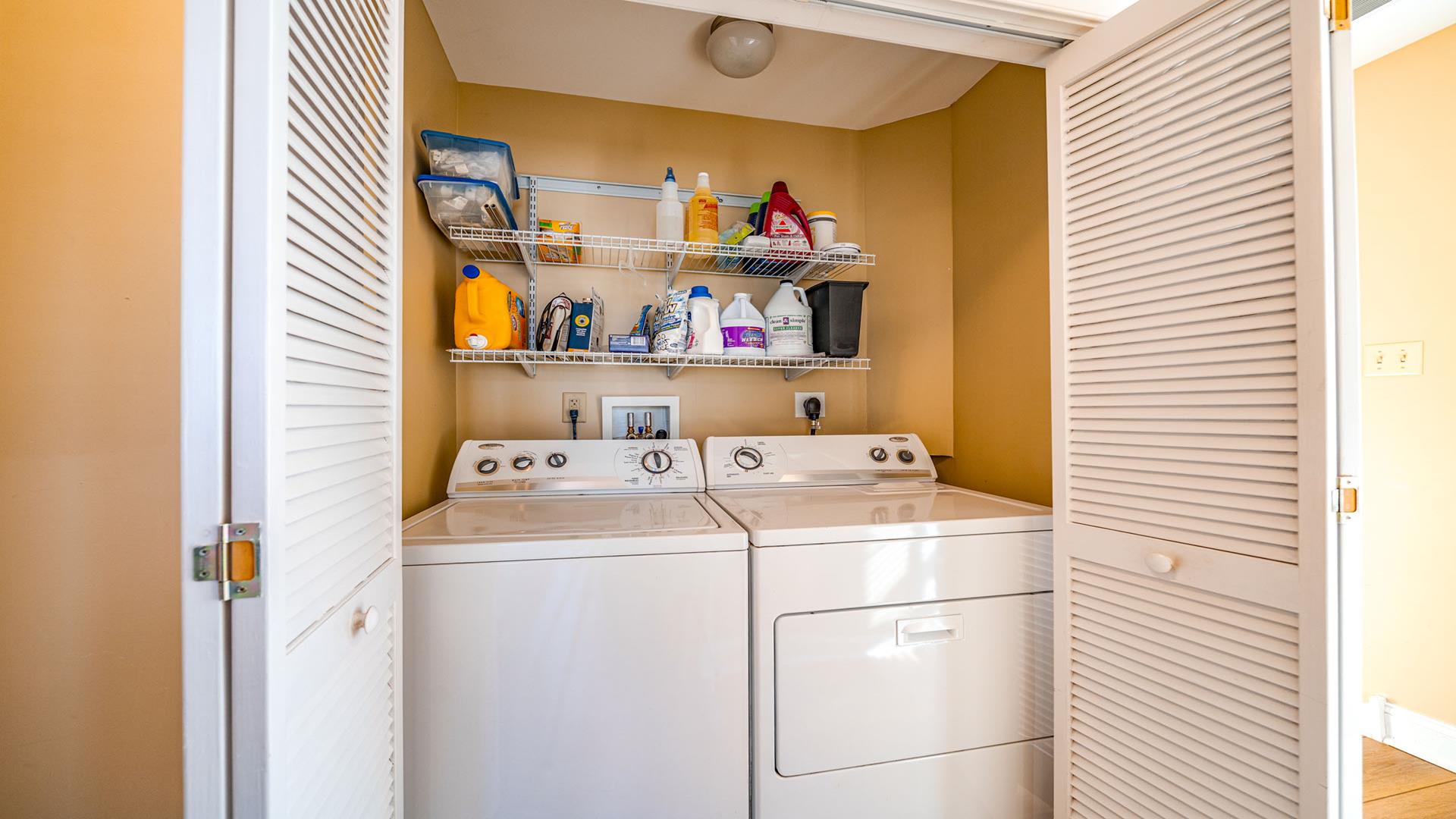 8522 Sunset Drive, Stone Harbor (Bay Front)