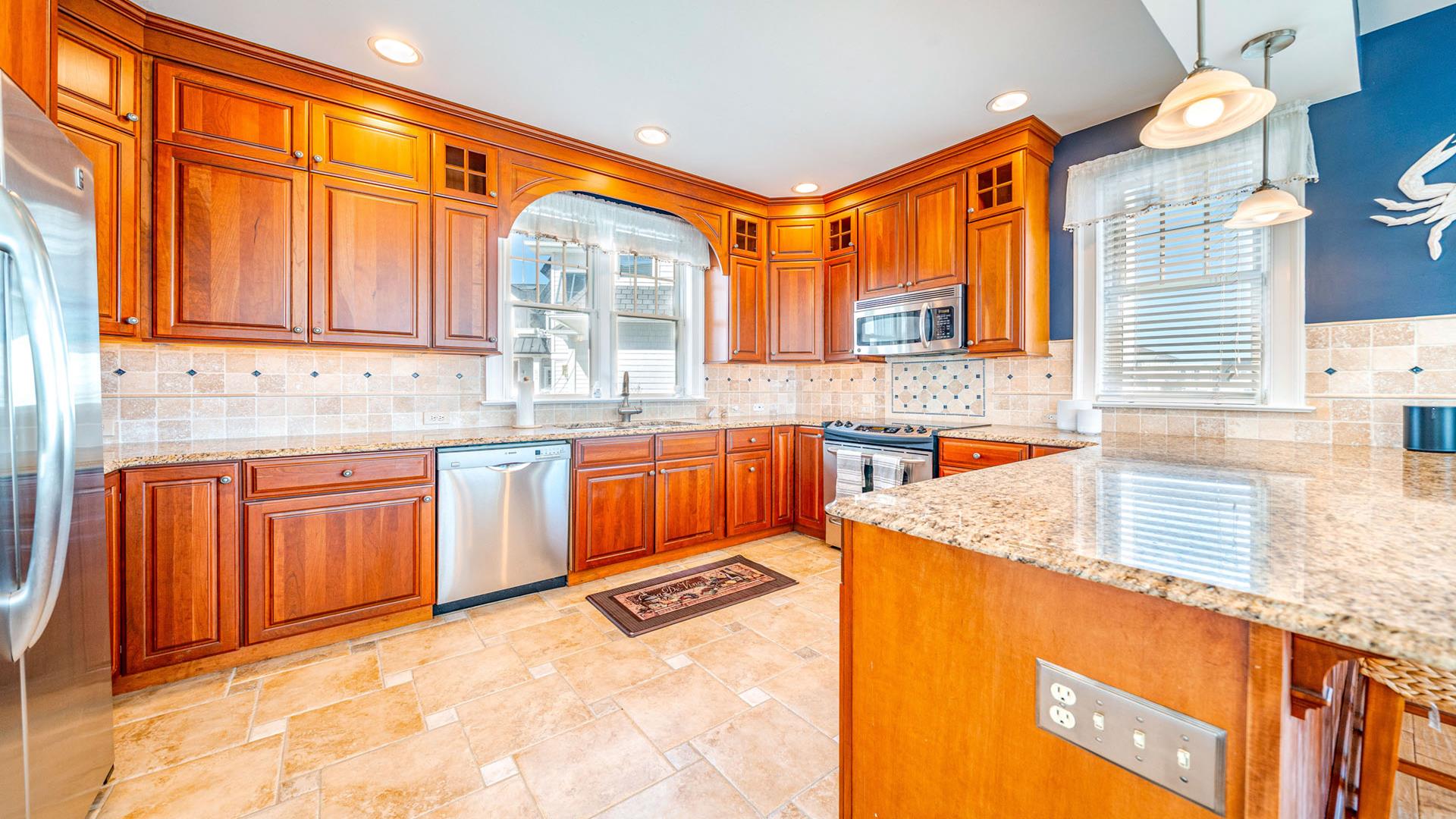 8522 Sunset Drive, Stone Harbor (Bay Front)