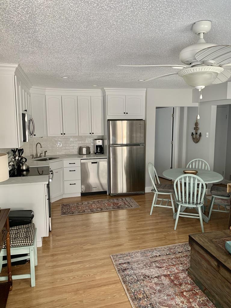 Time to Relax at The Tides - 206 | Photo 4