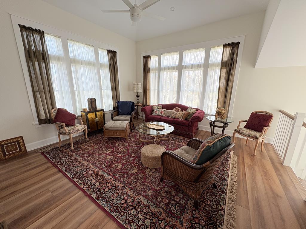 Modern Coastal Retreat - 325 First Ave | Photo 22