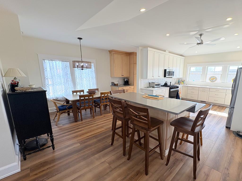 Modern Coastal Retreat - 325 First Ave | Photo 24