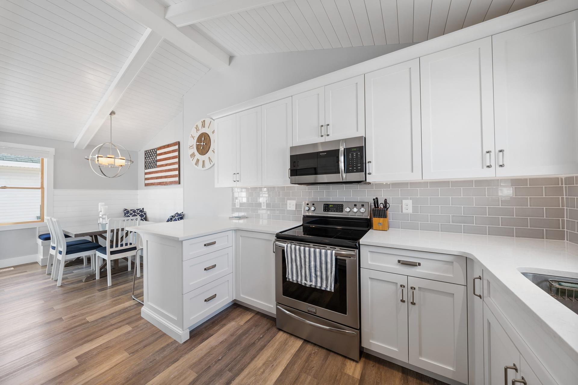 14 E 27th Street, Avalon (Beach Block)