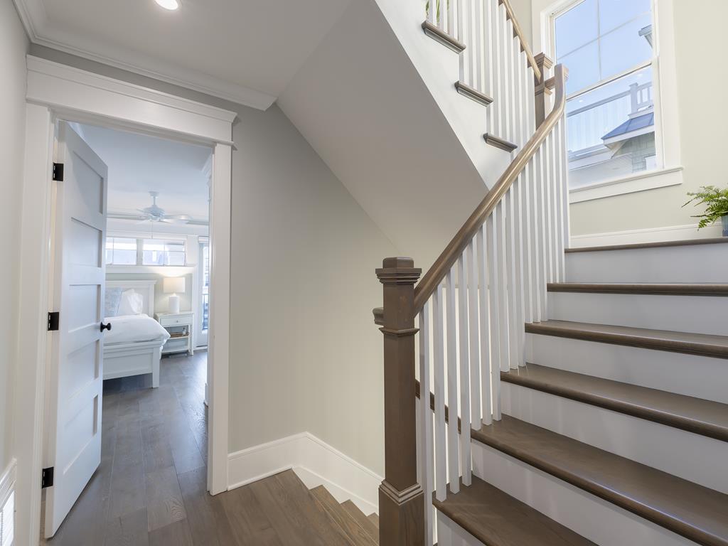 Waterfront Luxury - 1288 Wilson, Unit B | Photo 23