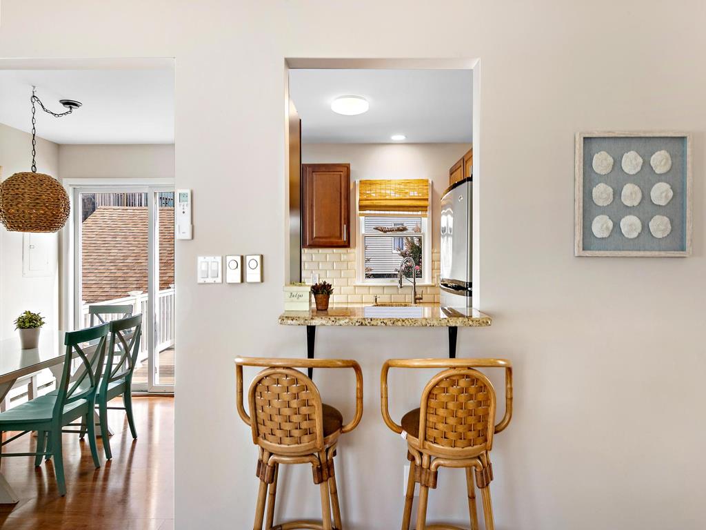 105 W. 27th Street, Ship Bottom (Bay Side)