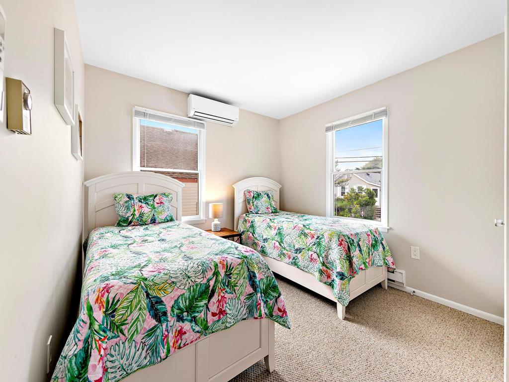 105 W. 27th Street, Ship Bottom (Bay Side)