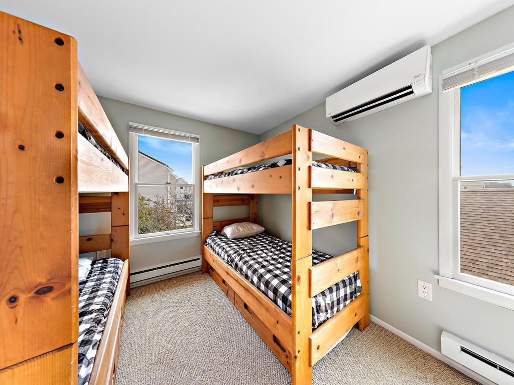 105 W. 27th Street, Ship Bottom (Bay Side)