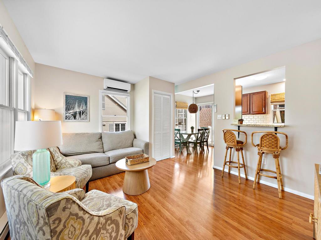 105 W. 27th Street, Ship Bottom (Bay Side)