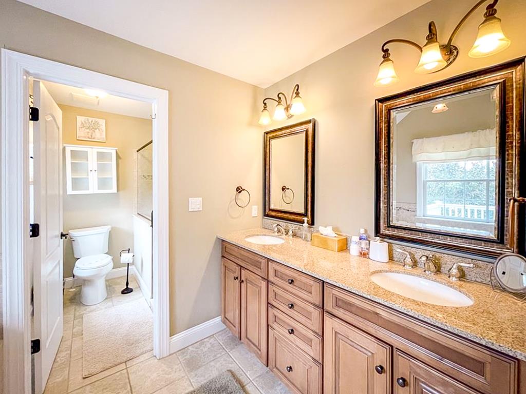 Charming Cape May Getaway – 325 Fourth Ave | Photo 32