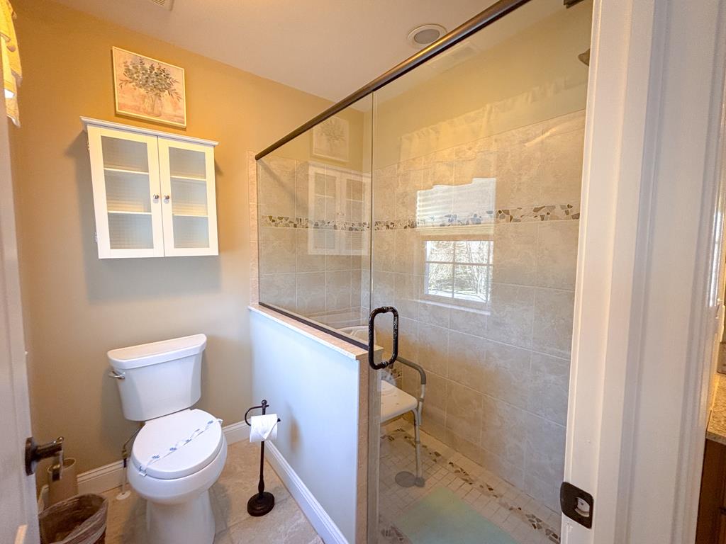 Charming Cape May Getaway – 325 Fourth Ave | Photo 34