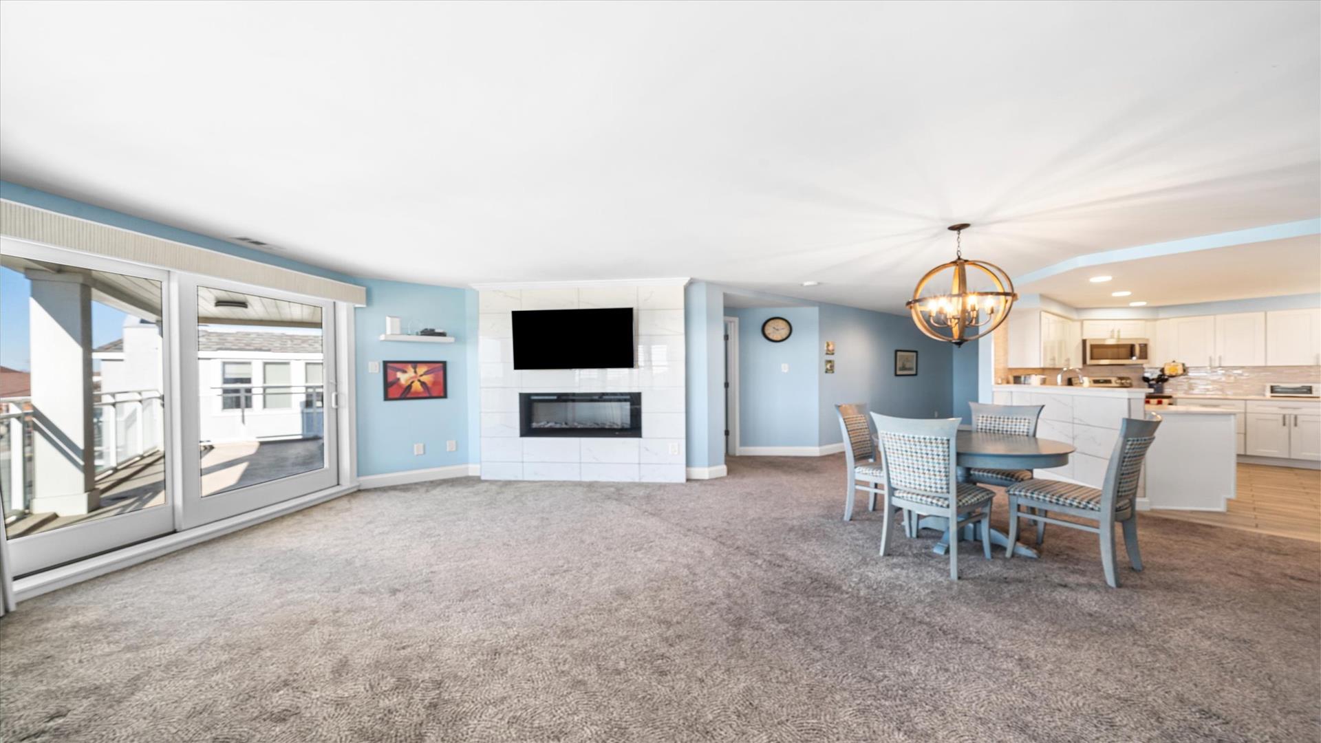 100 96th street, Stone Harbor (1 Block to Beach)