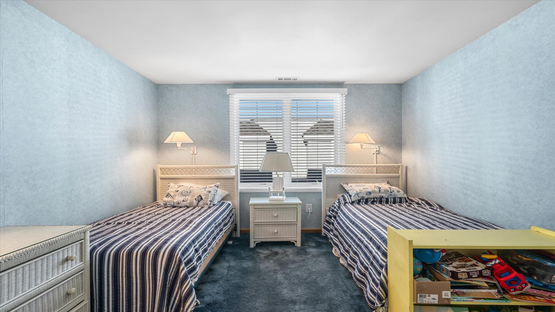 100 96th street, Stone Harbor (1 Block to Beach)