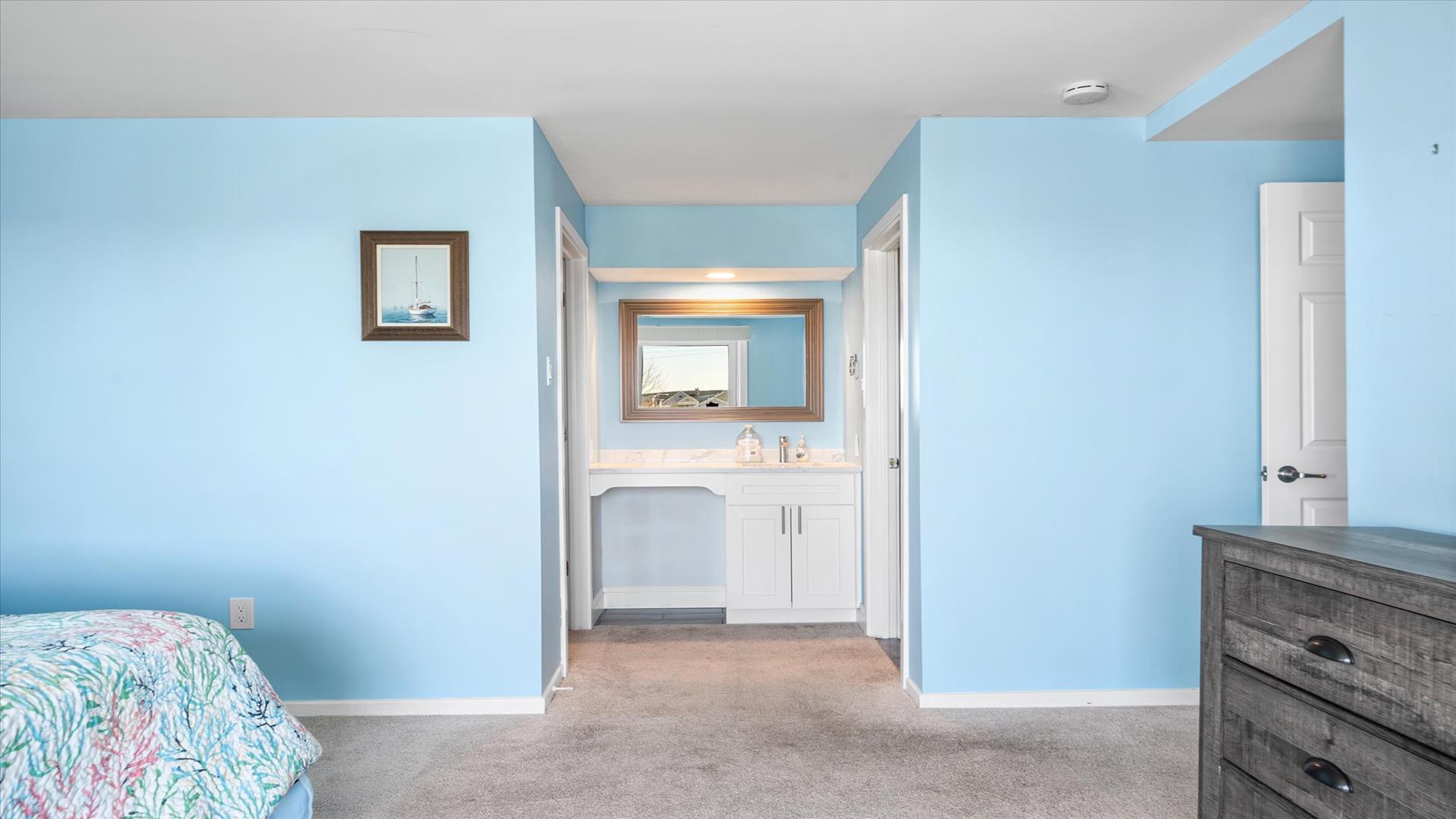 100 96th street, Stone Harbor (1 Block to Beach)