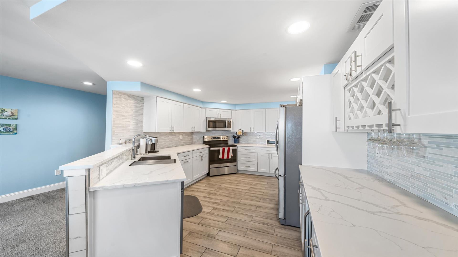 100 96th street, Stone Harbor (1 Block to Beach)