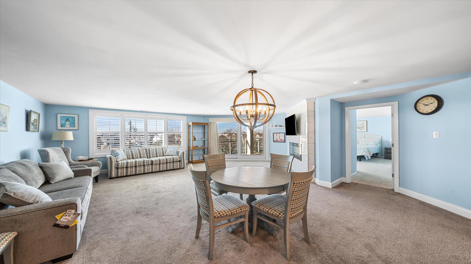 100 96th street, Stone Harbor (1 Block to Beach)