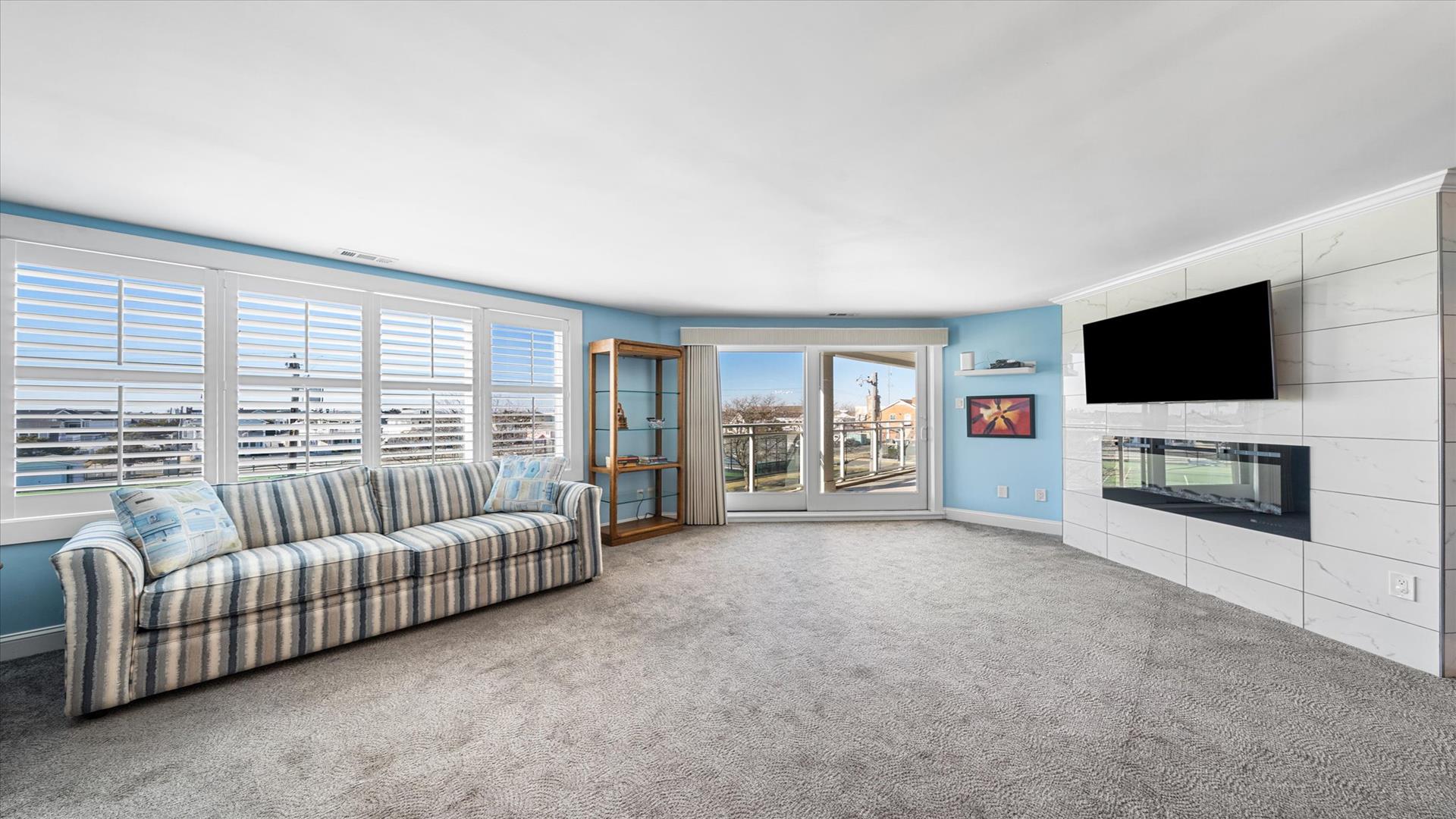 100 96th street, Stone Harbor (1 Block to Beach)