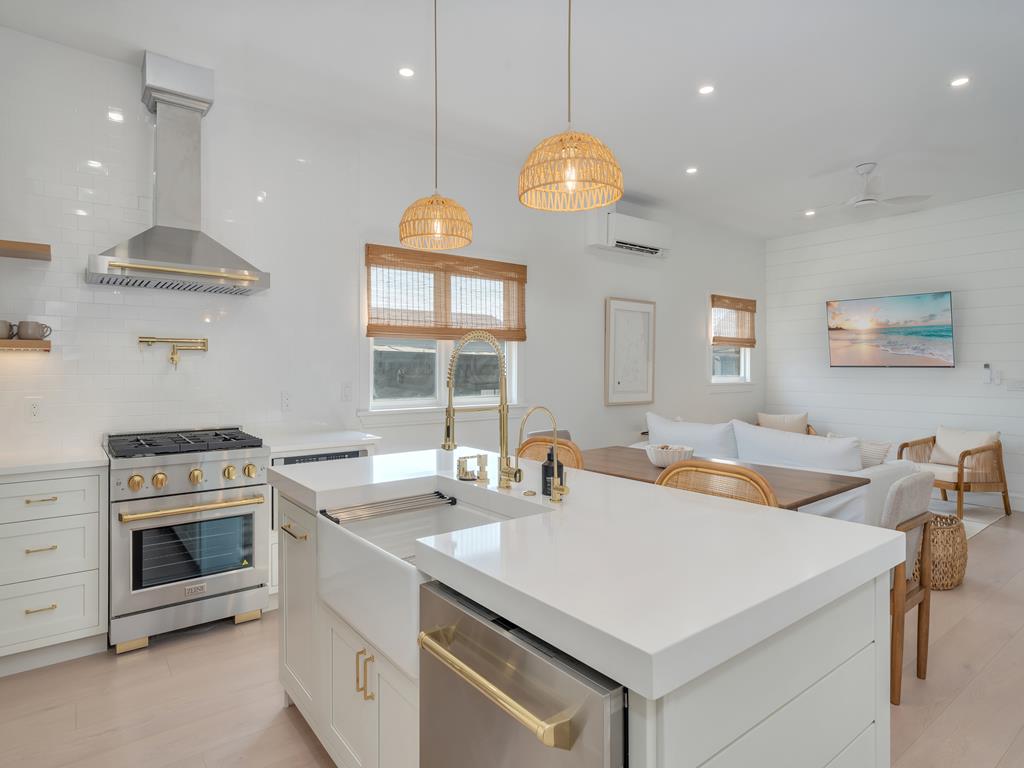 Washington Street Oasis - 518 Washington Unit 2 | Photo 13