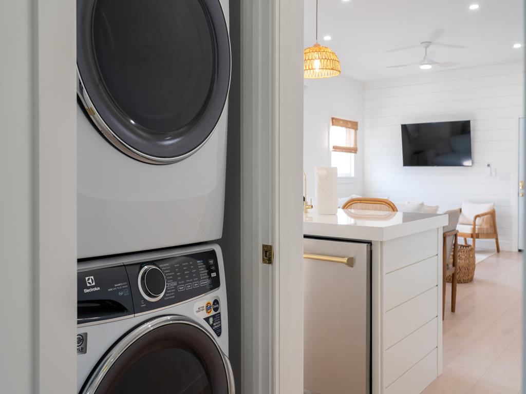 Washington Street Oasis - 518 Washington Unit 2 | Photo 28