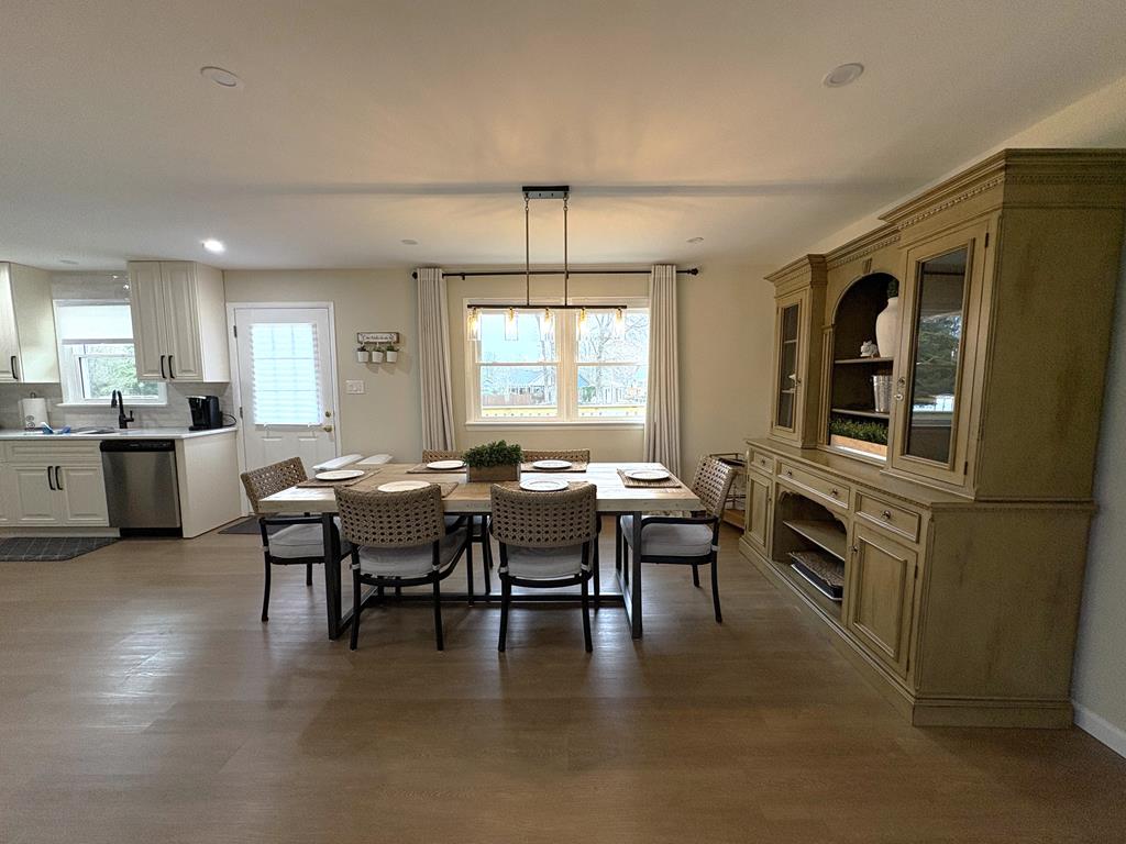 307 Town Bank Road Duplex - Linens Included! | Photo 9