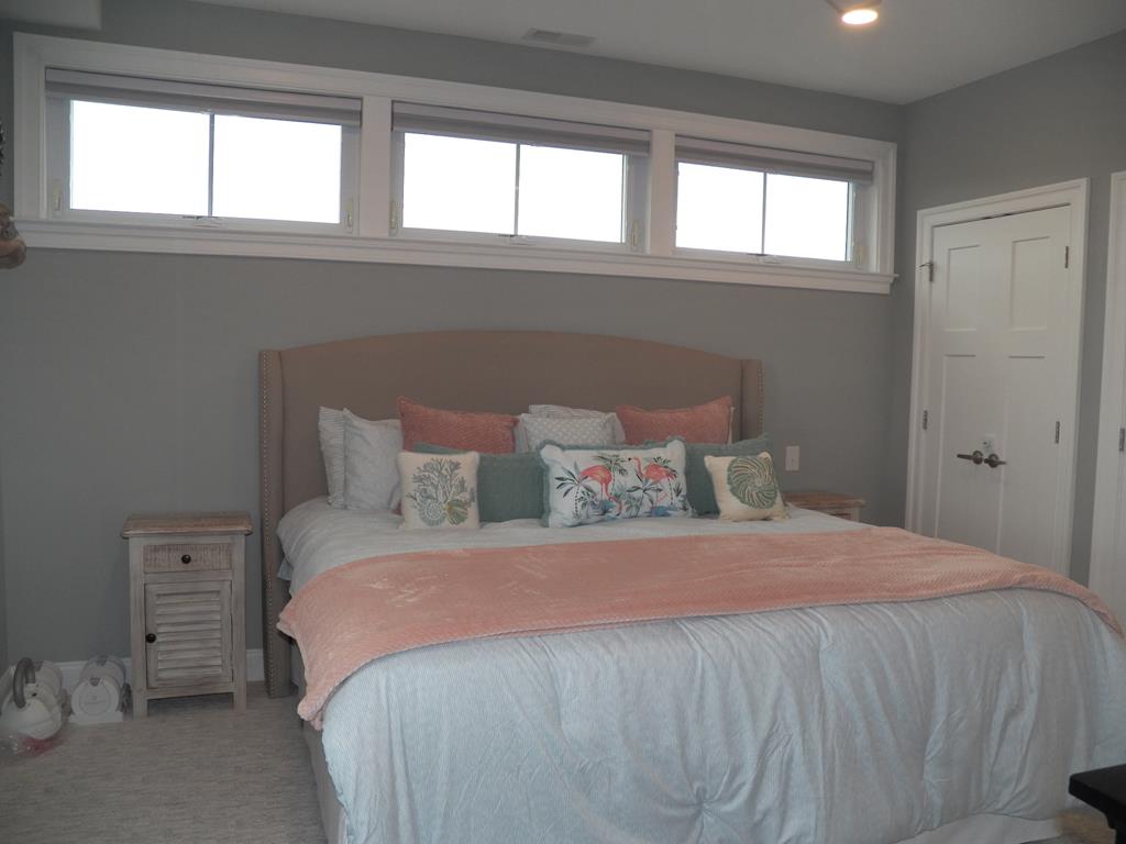 8515 Landis Avenue. - Picture 