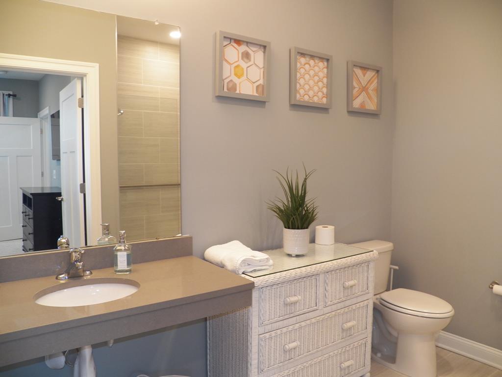 8515 Landis Avenue. - Picture 