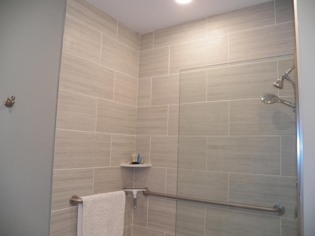 8515 Landis Avenue. - Picture 