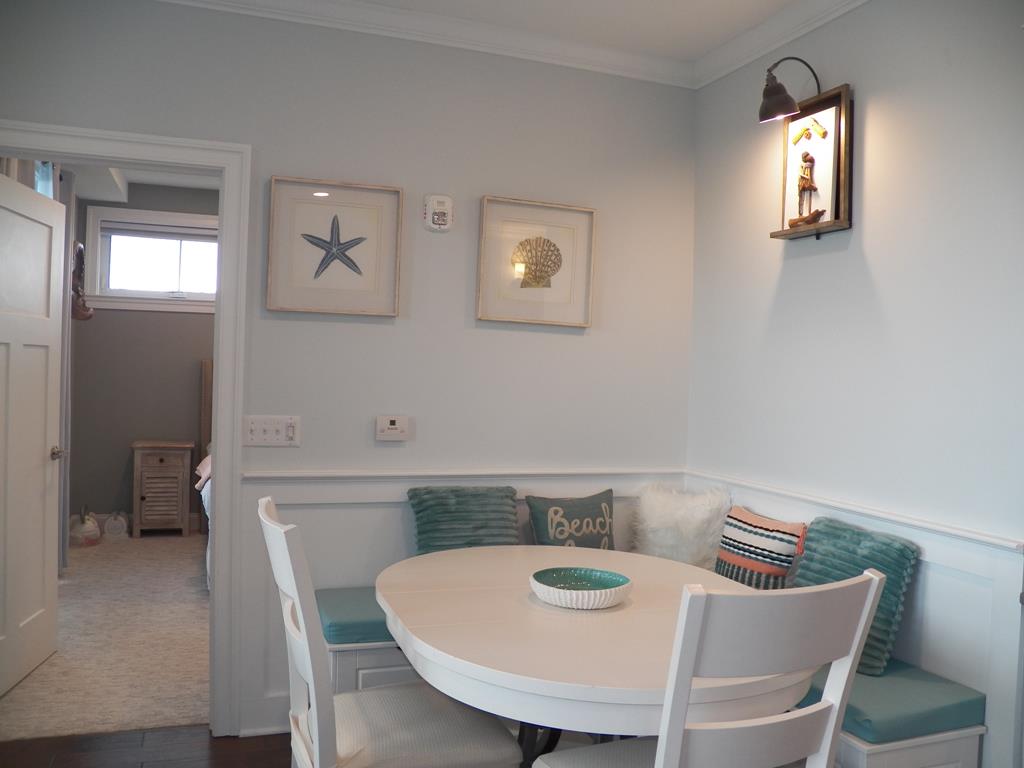 8515 Landis Avenue. - Picture 