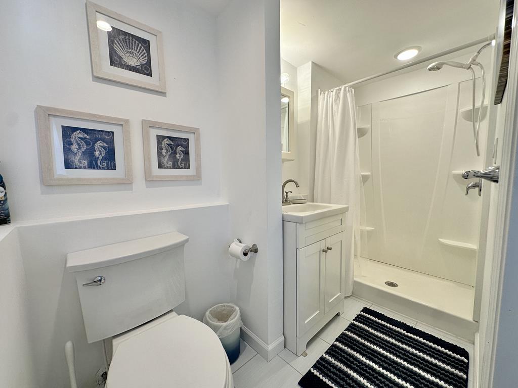 Beautiful Cape May Home in Quiet Neighborhood! | Photo 16