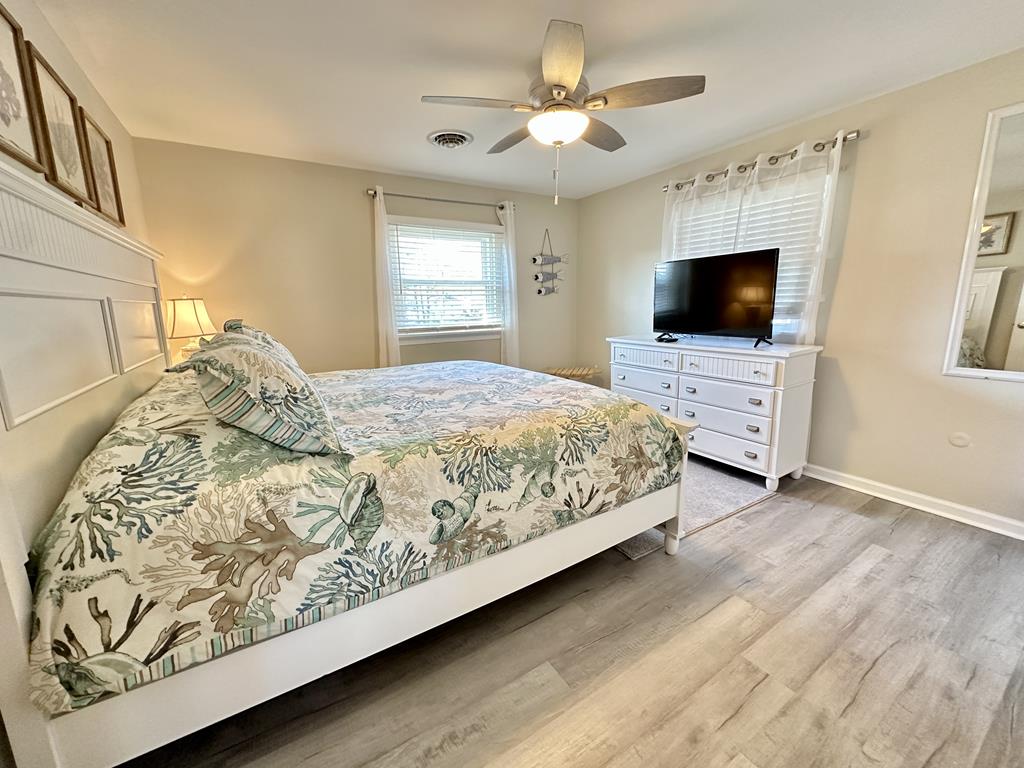 Beautiful Cape May Home in Quiet Neighborhood! | Photo 22