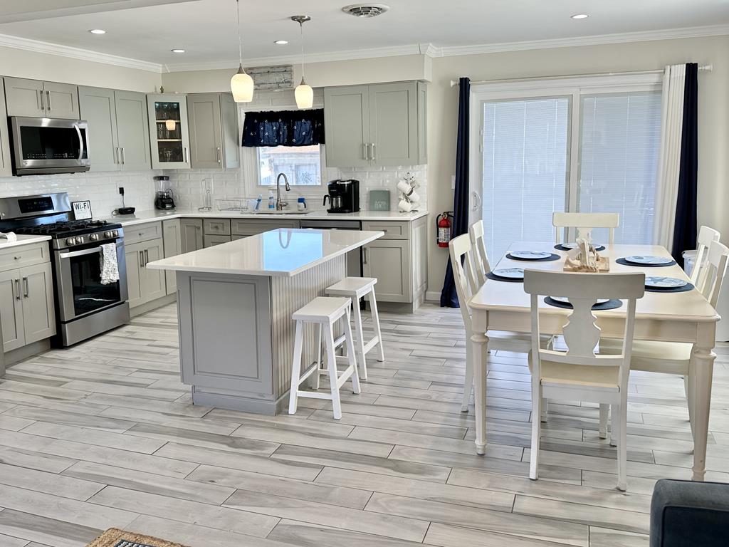 Beautiful Cape May Home in Quiet Neighborhood! | Photo 8