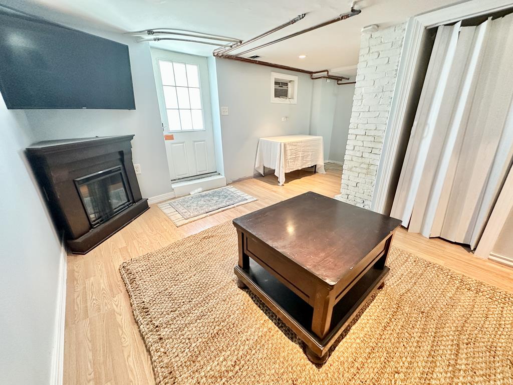 808 Dale Place | Photo 27