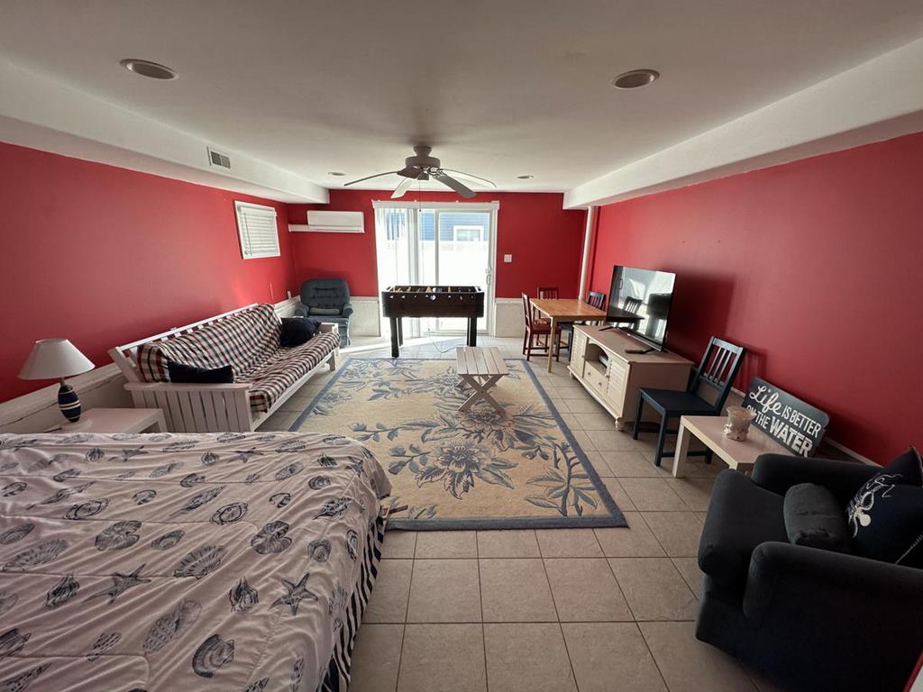 8005 Central Avenue, Sea Isle City (Center)