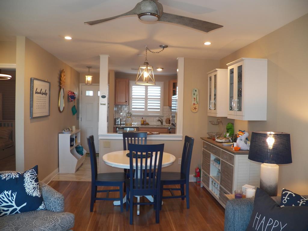 3900 Pleasure Avenue. - Picture 
