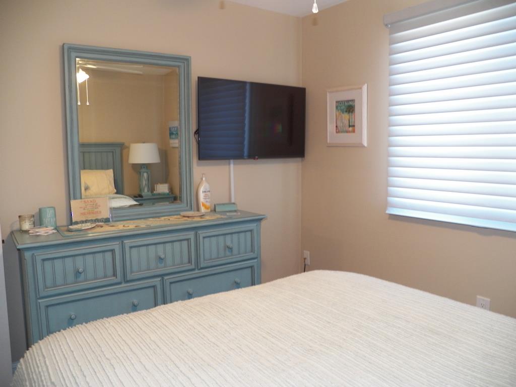 3900 Pleasure Avenue. - Picture 