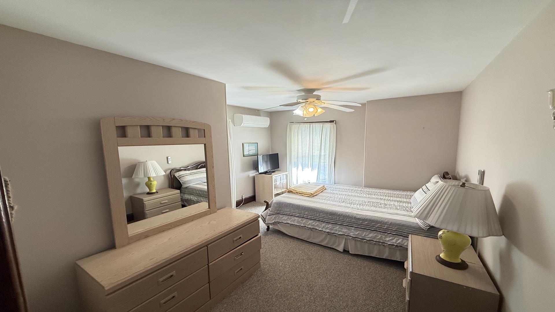 1208 Asbury ave, ocean city (Boardwalk Area)