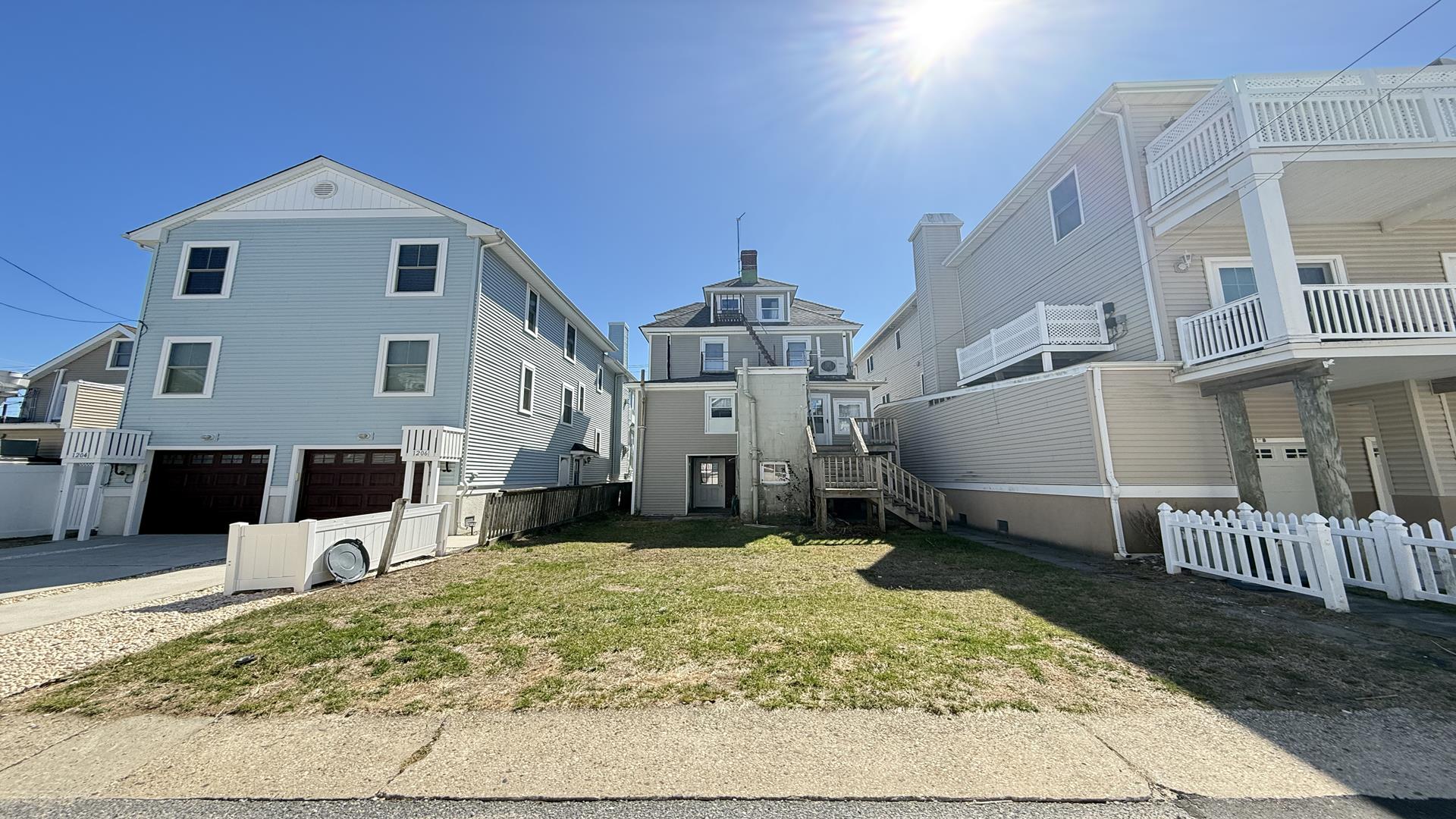 1208 Asbury ave, ocean city (Boardwalk Area)