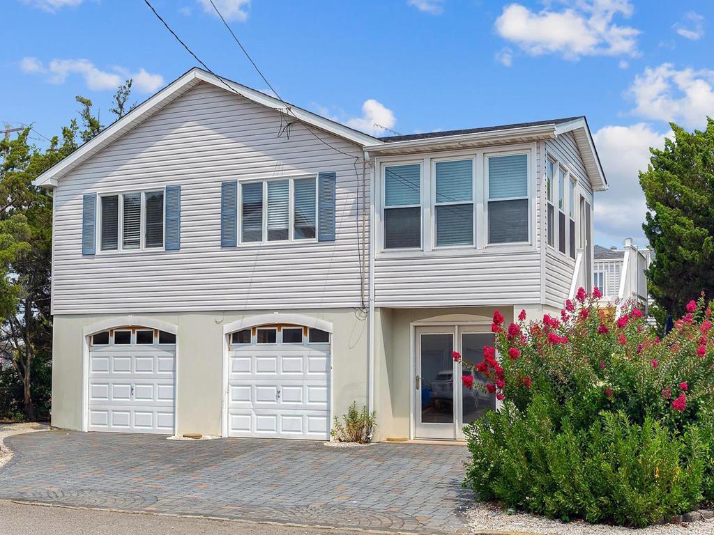 7 E. Colorado Avenue, Haven Beach, NJ