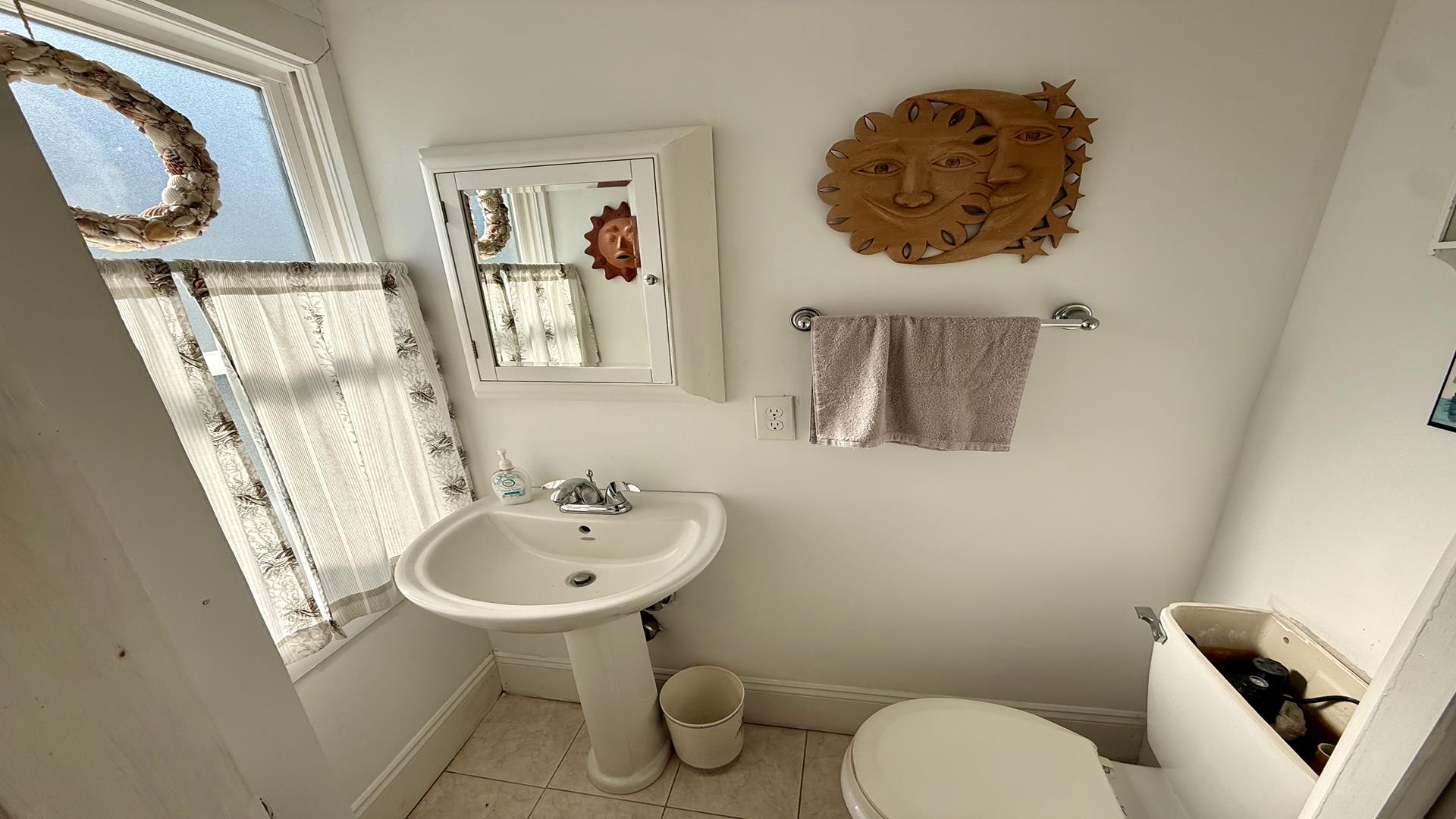 230 E. Juniper Avenue, Wildwood (Wildwood Beach Side)