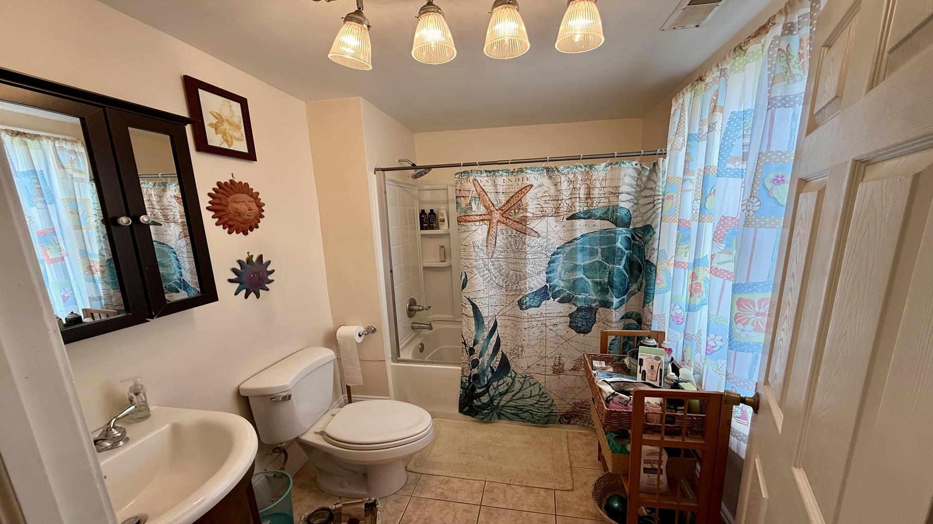 230 E. Juniper Avenue, Wildwood (Wildwood Beach Side)