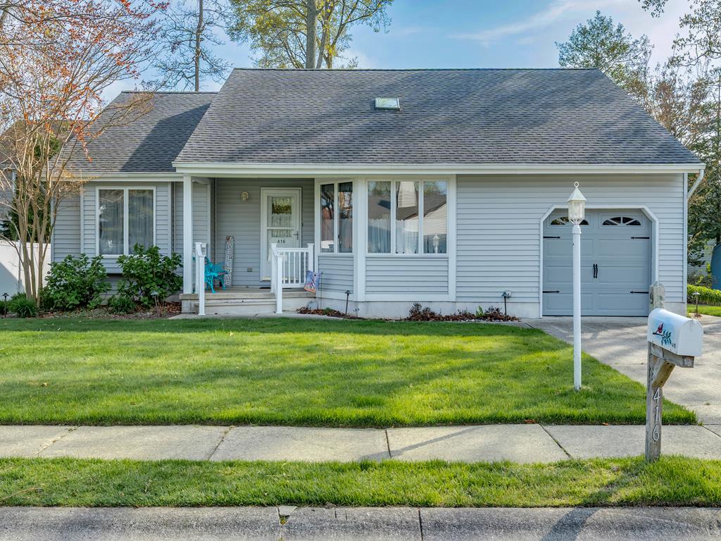 https://realtimerental.com/rrv10/RentalPhotos/1217/1217957.0.jpg