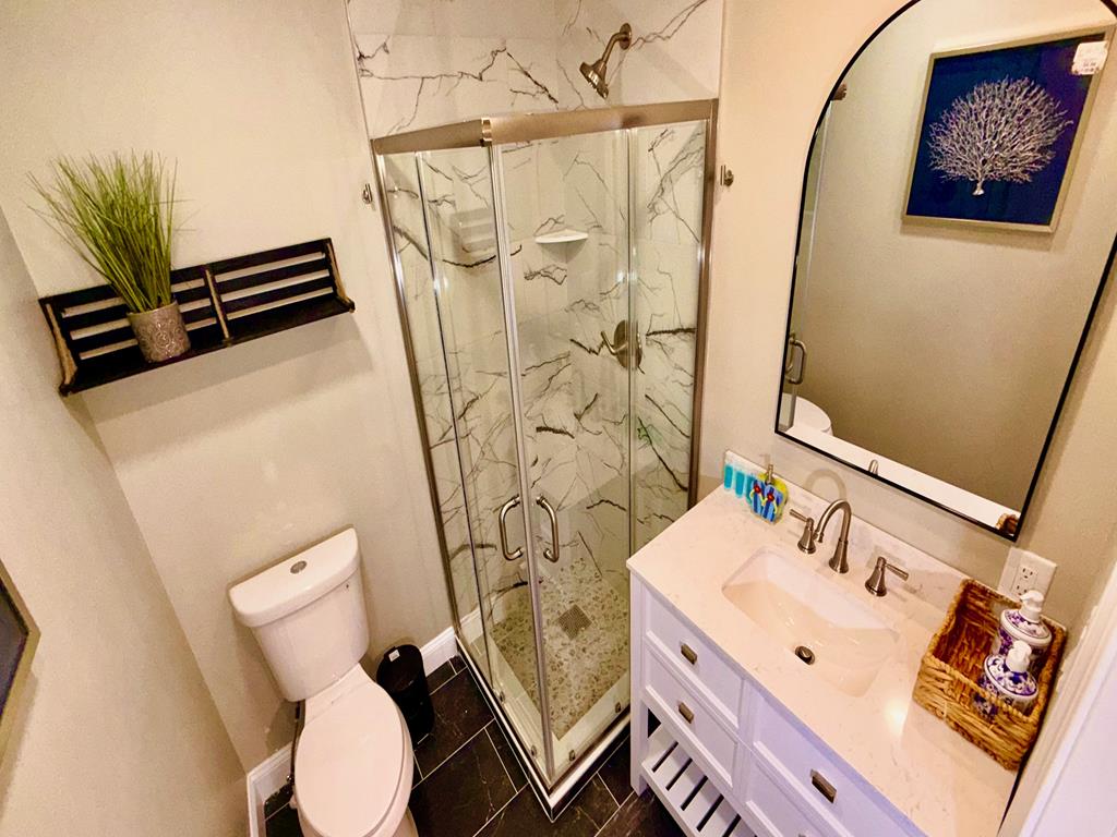 1253 Washington Street | Photo 26