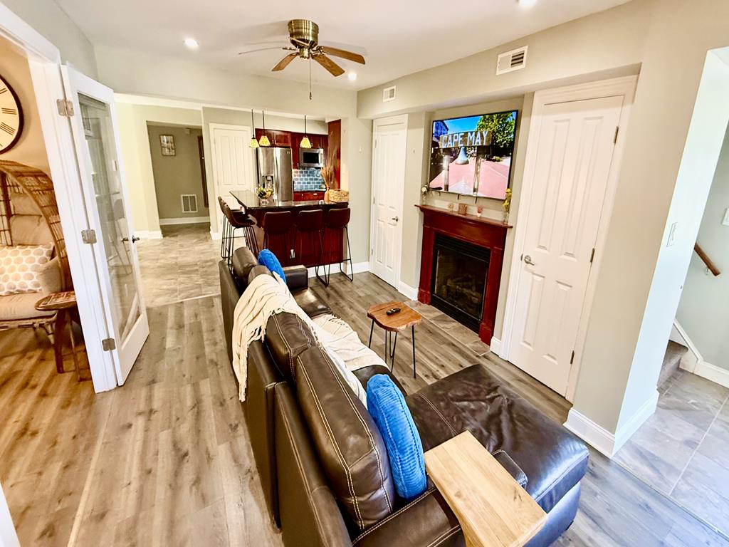 1253 Washington Street | Photo 7