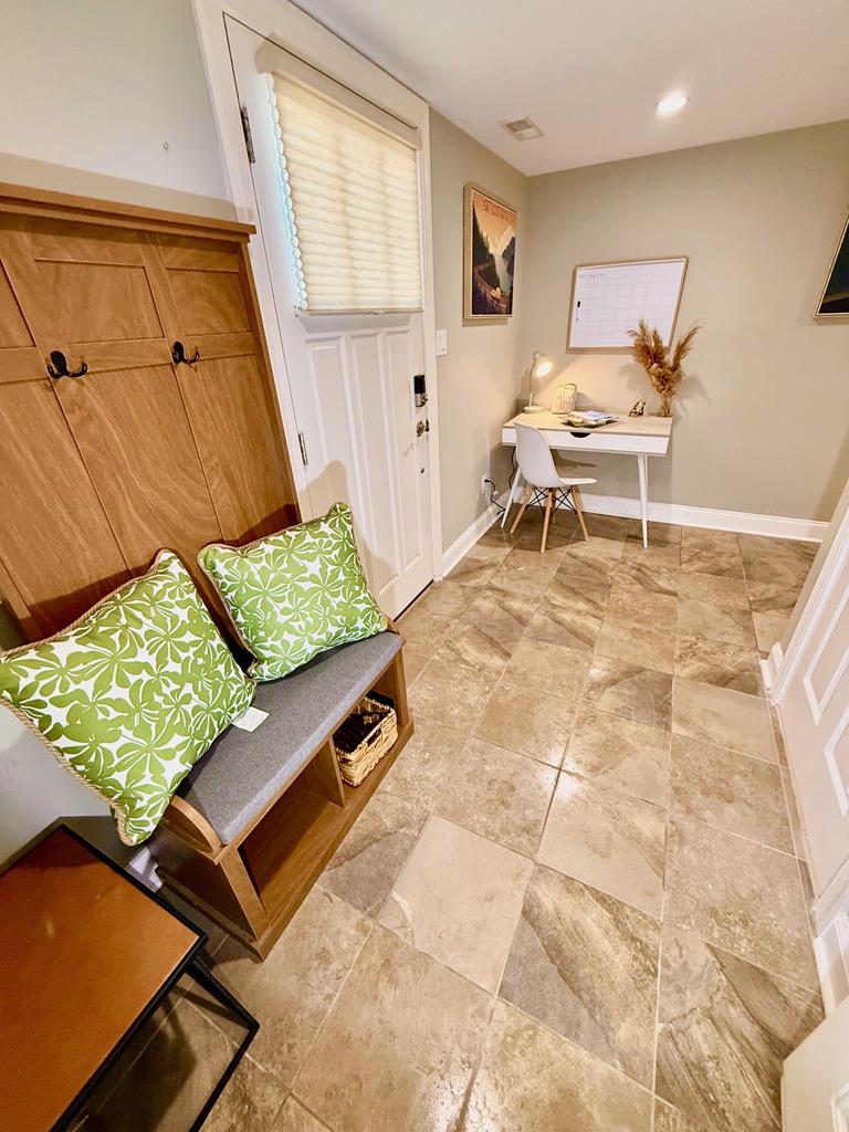 1253 Washington Street | Photo 11