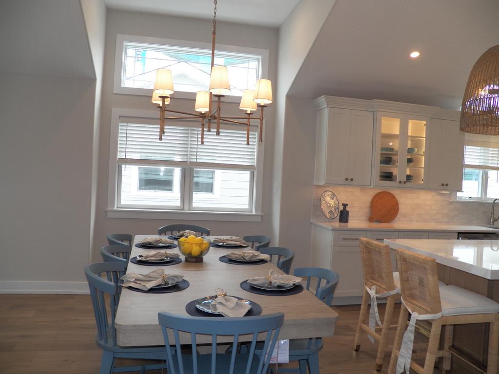 206 39th Street - Picture 