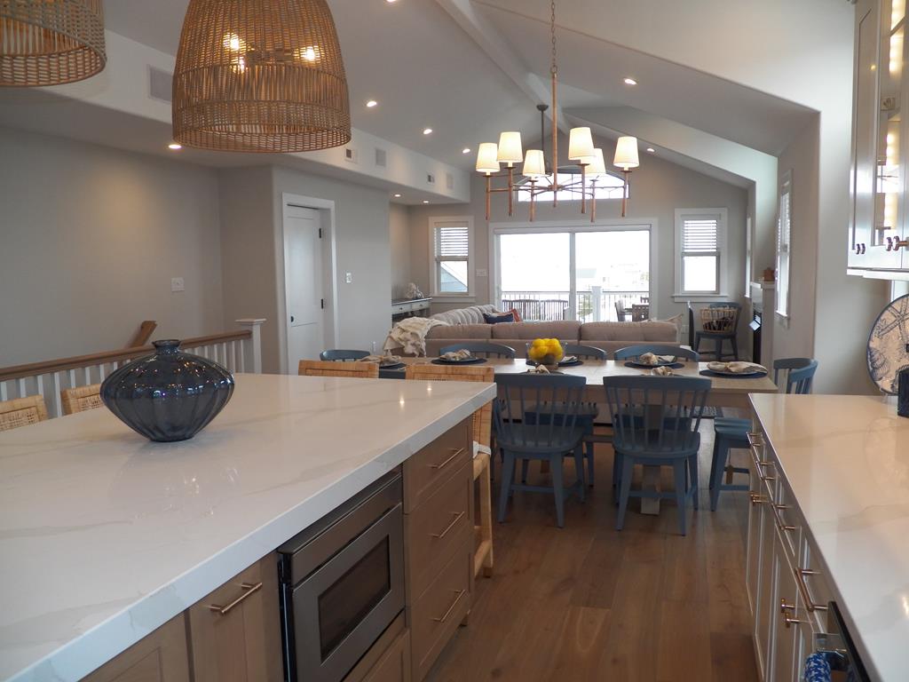 206 39th Street - Picture 