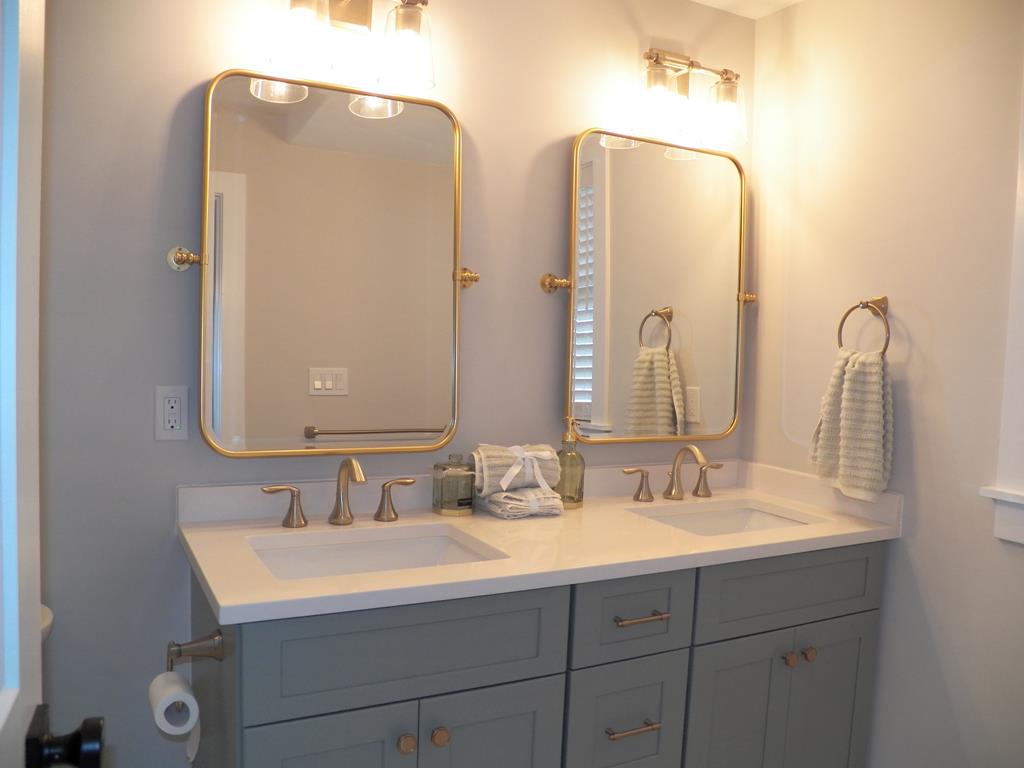 206 39th Street - Picture 