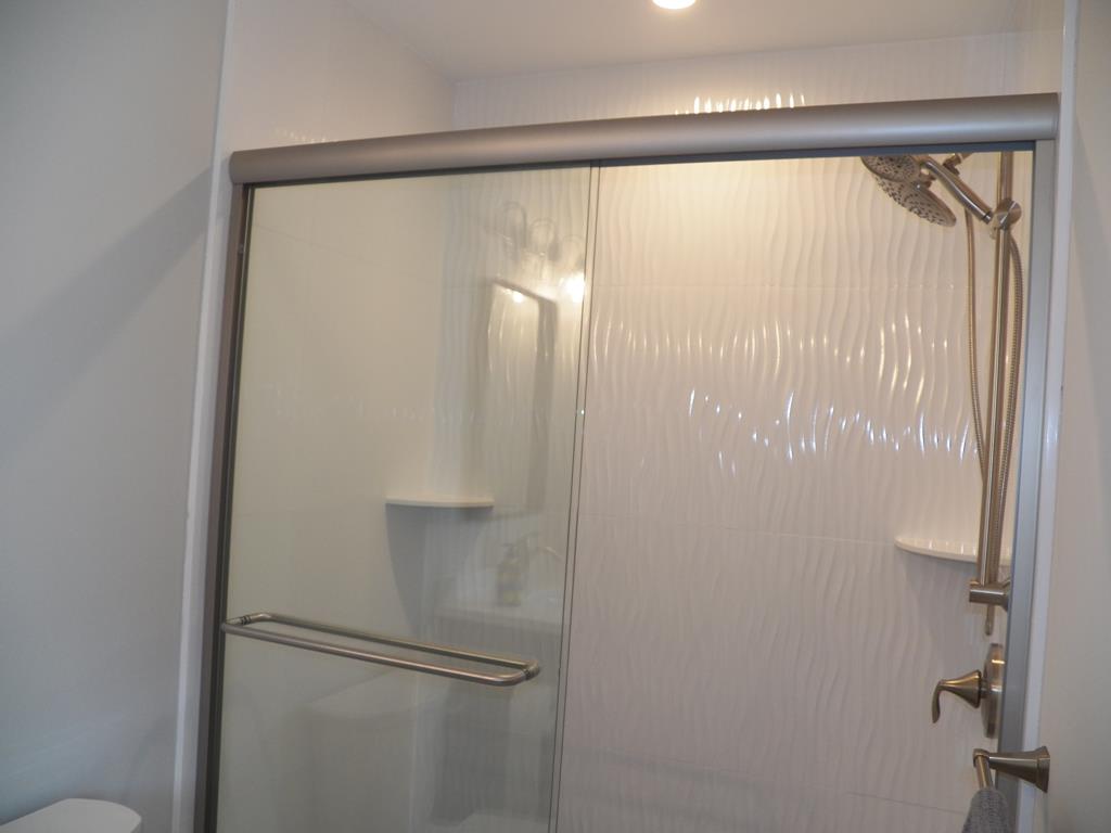 206 39th Street - Picture 