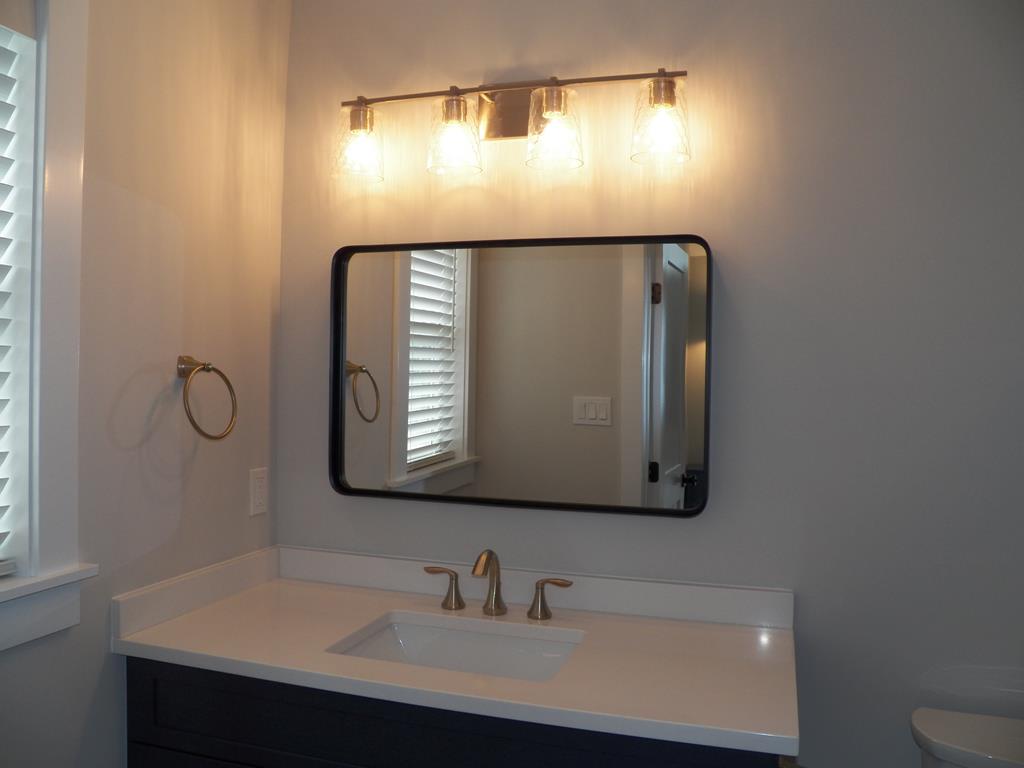 206 39th Street - Picture 