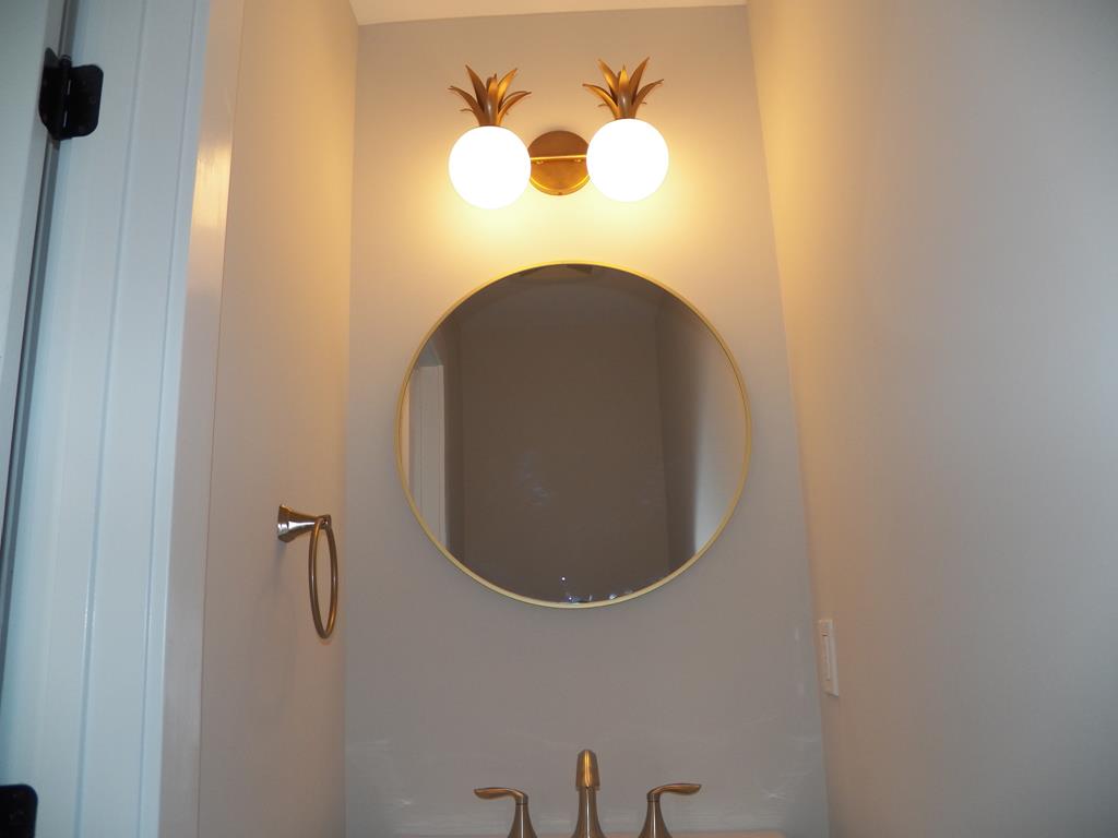 206 39th Street - Picture 