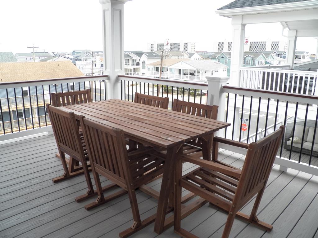 206 39th Street - Picture 
