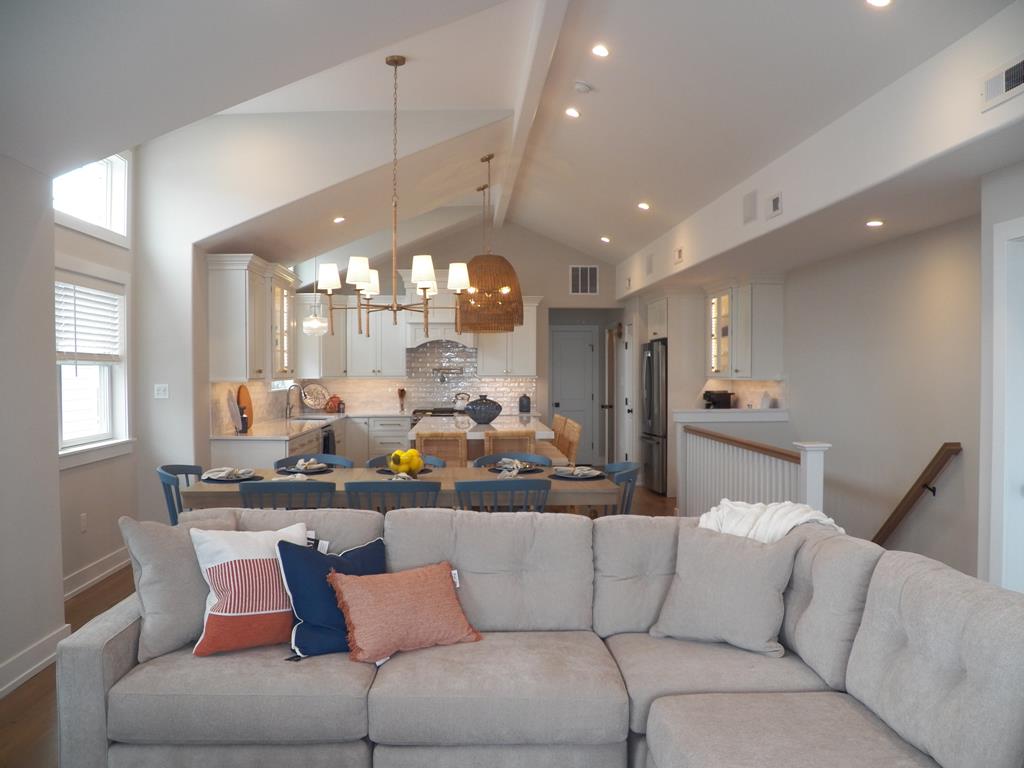 206 39th Street - Picture 
